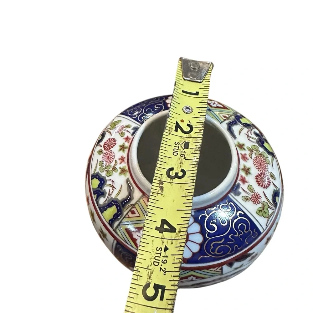 Vintage Imari Empress‎ Vase Made in Japan 5.5” Porcelain decor Floral designs